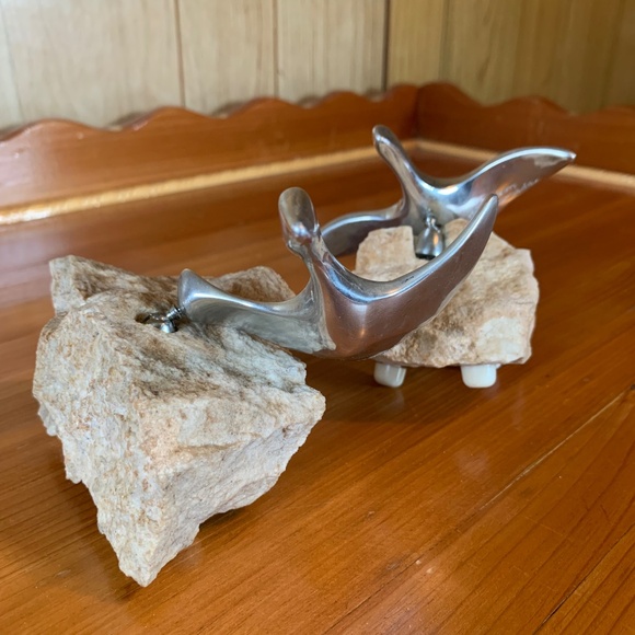 Vintage aluminum and granite Canada goose sculptures. Both hand signed and numbe - Picture 2 of 9